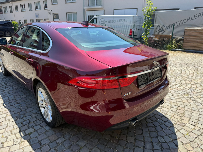 Jaguar XF Prestige + 1.Hand + — photo 8