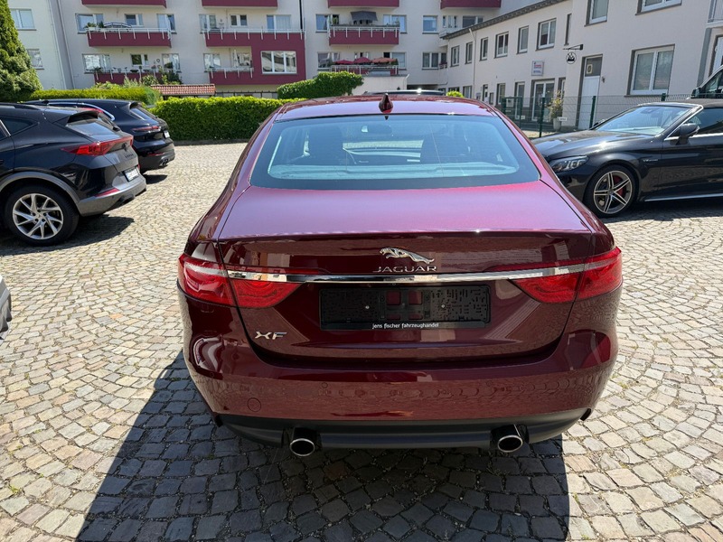 Jaguar XF Prestige + 1.Hand + — photo 7