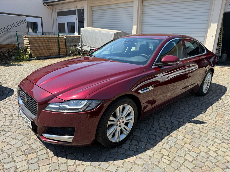 Jaguar XF Prestige + 1.Hand + — photo 10