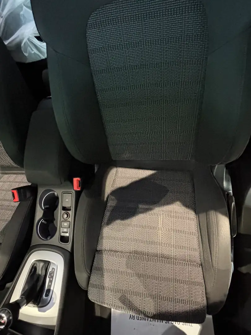 Audi Q3 sport Silber - 2