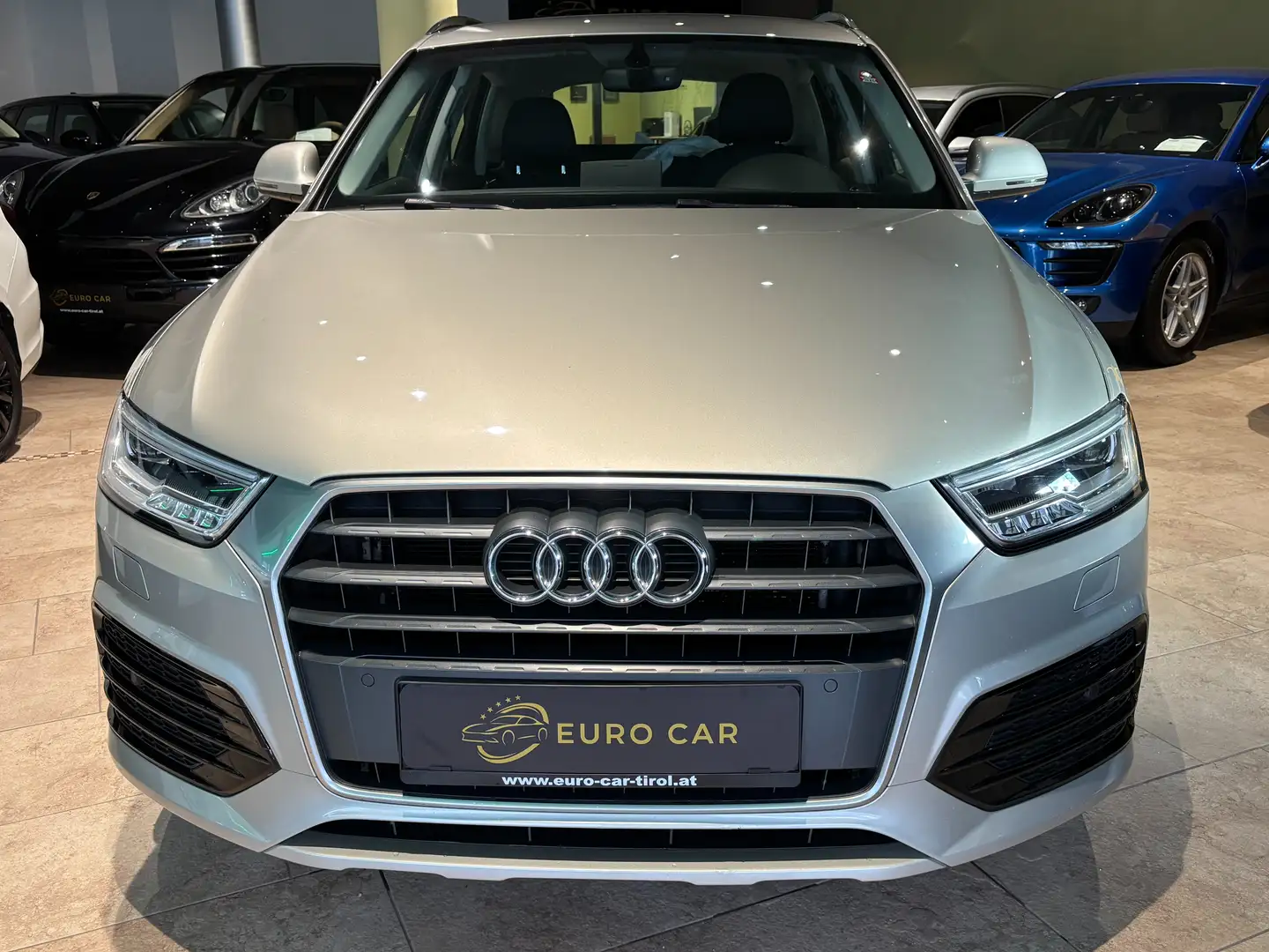 Audi Q3 sport Silber - 1