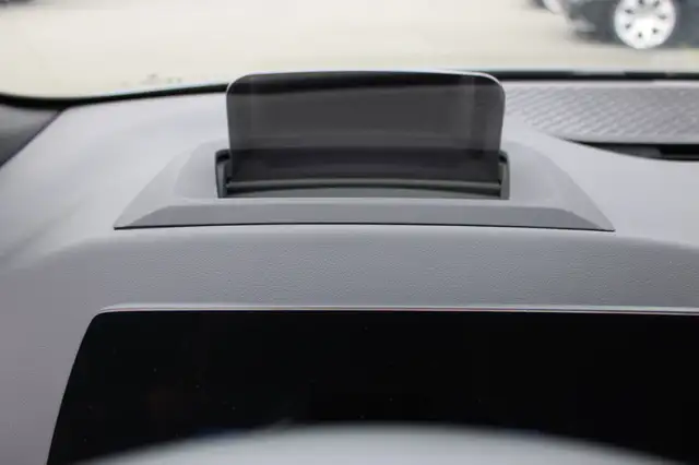 BMW 2 Series view 10