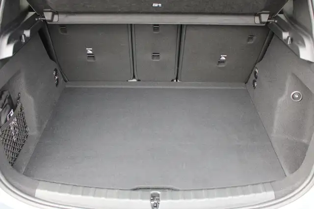 BMW 2 Series view 13