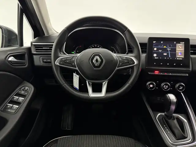 Renault Clio view 15