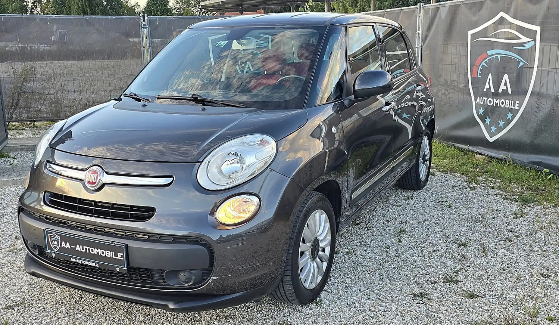 Fiat 500L 1,4 95 Pop Star Grau - 1