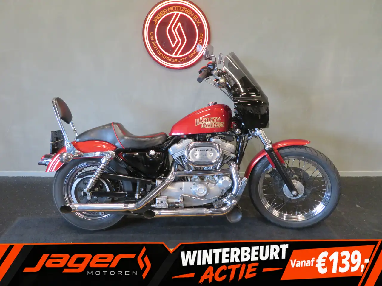 Harley-Davidson Sportster 883