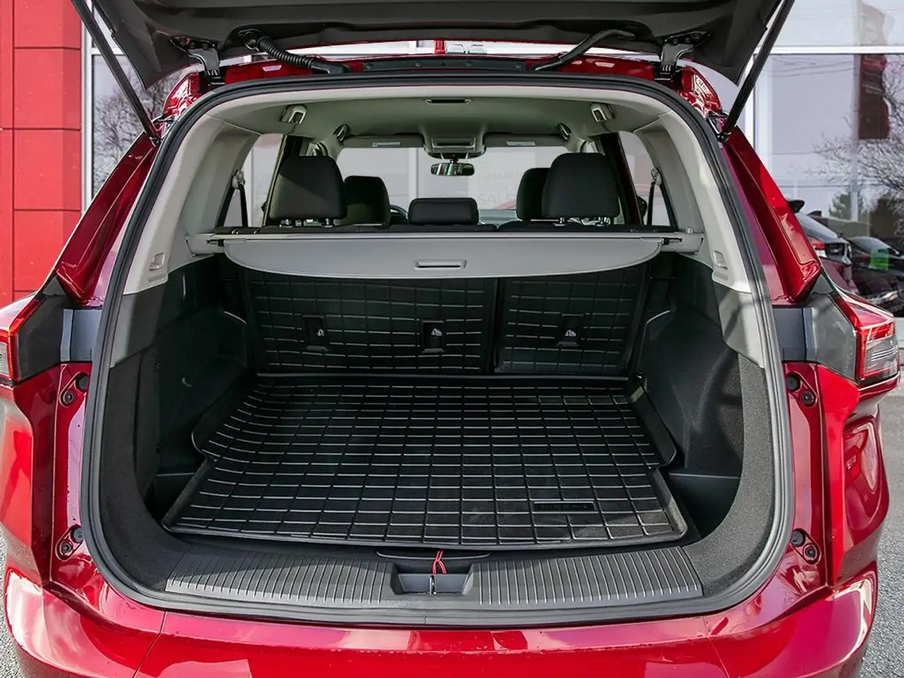 Nissan Rogue снимка Nissan Rogue