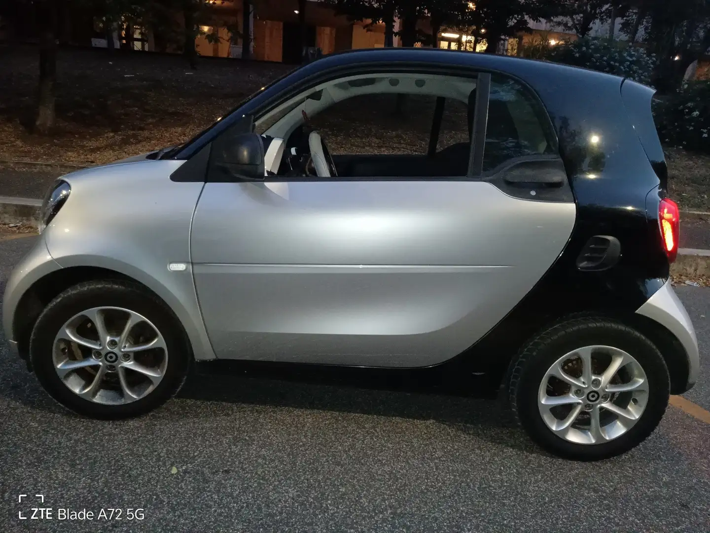 smart forTwo 1.0 Passion 71cv Argento - 2