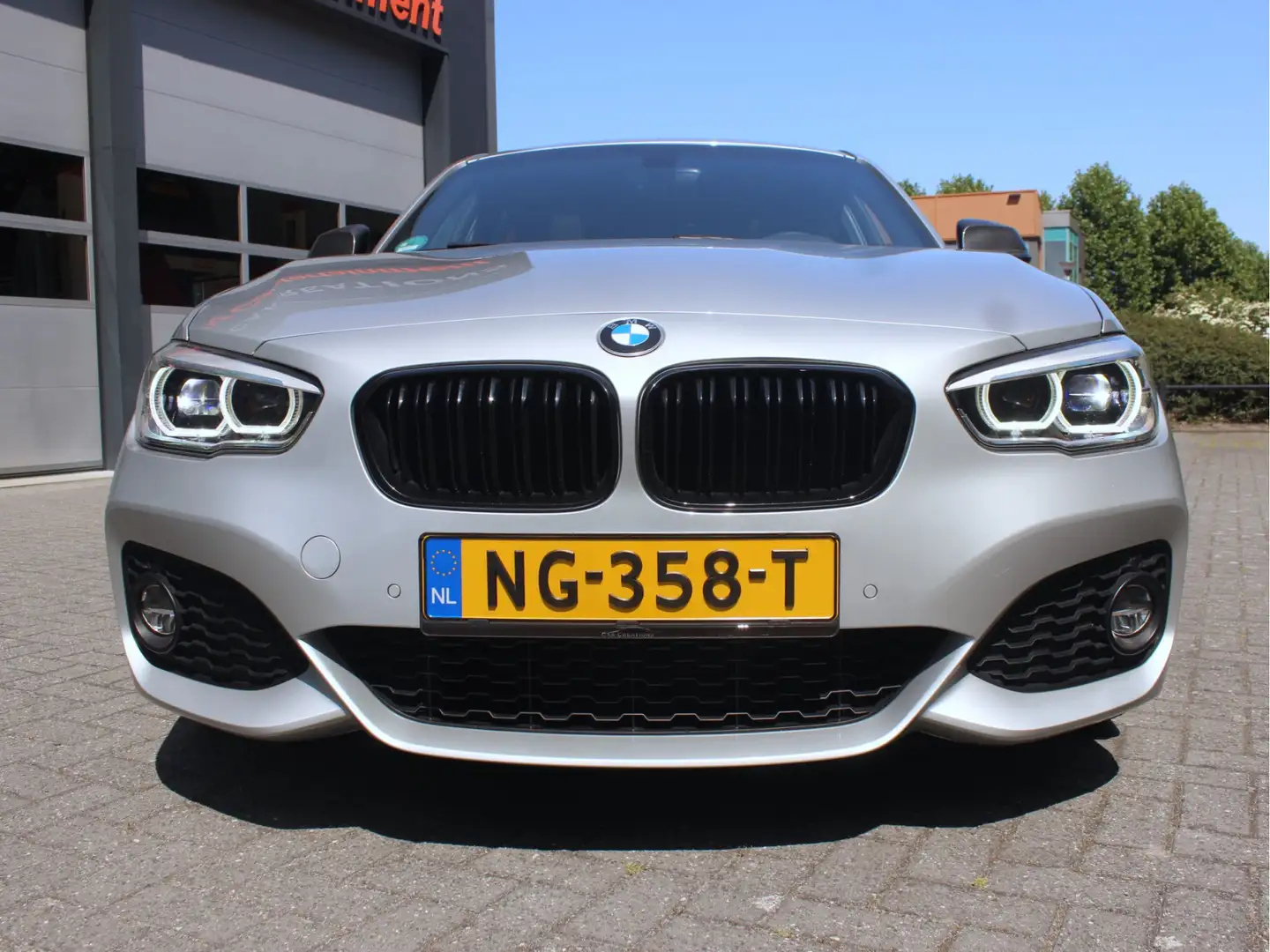 BMW 120 1-serie 120i Centennial High Executive NL-Auto Gris - 2