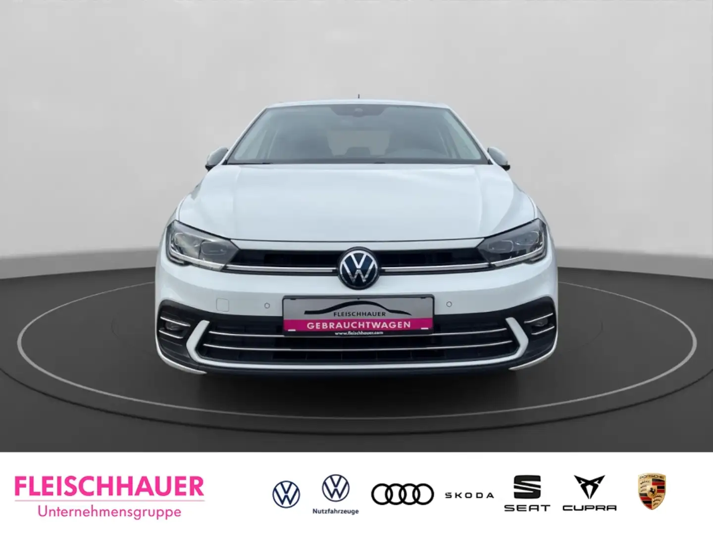 Volkswagen Polo VI Style TSI MatrixLED SHZ LaneAss AppConnect Navi Weiß - 2