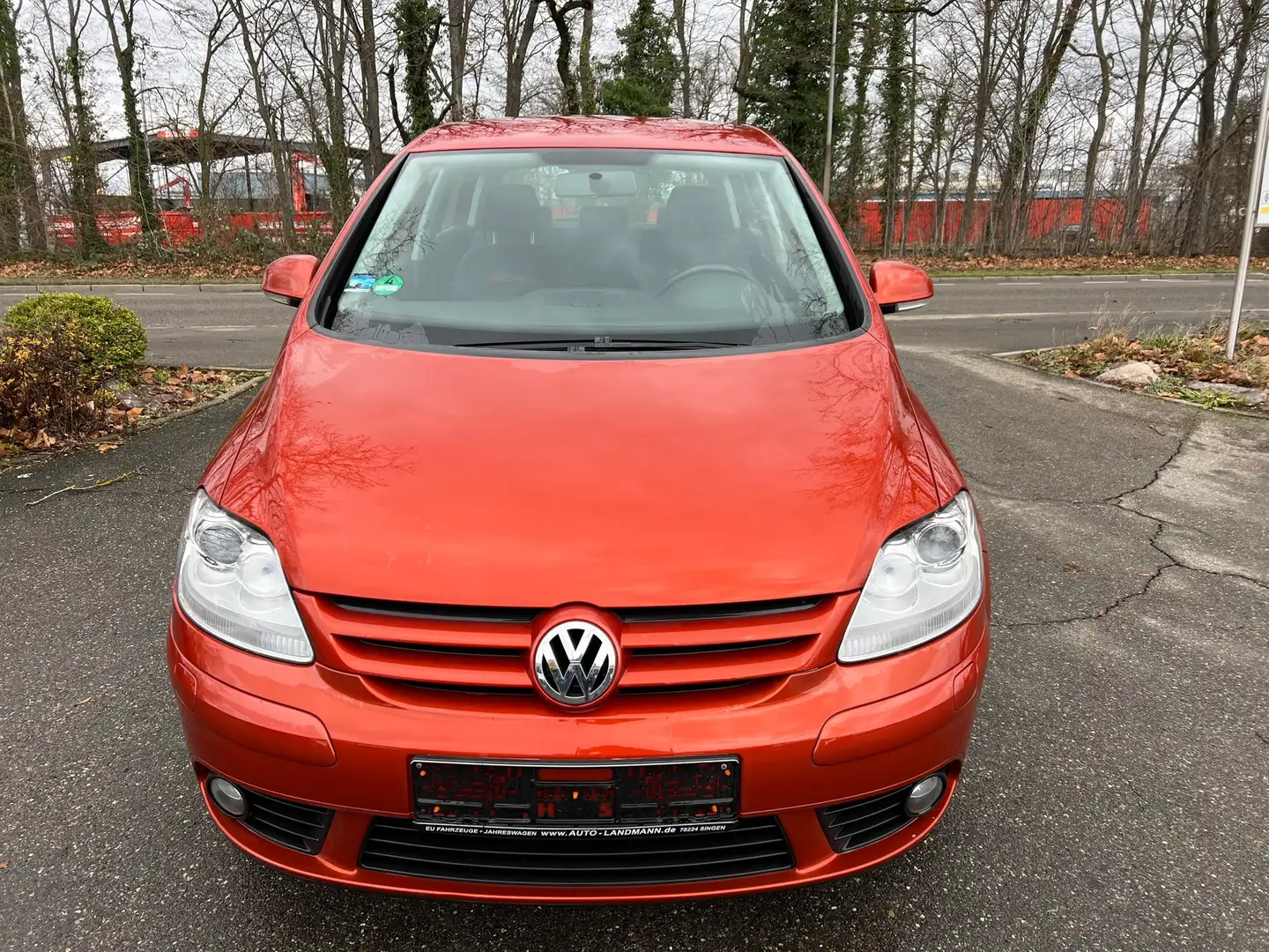 Volkswagen Golf Plus 1.9 TDI DPF Goal*Zahnrıemen Neu*Ventill Problem Oranžová - 2