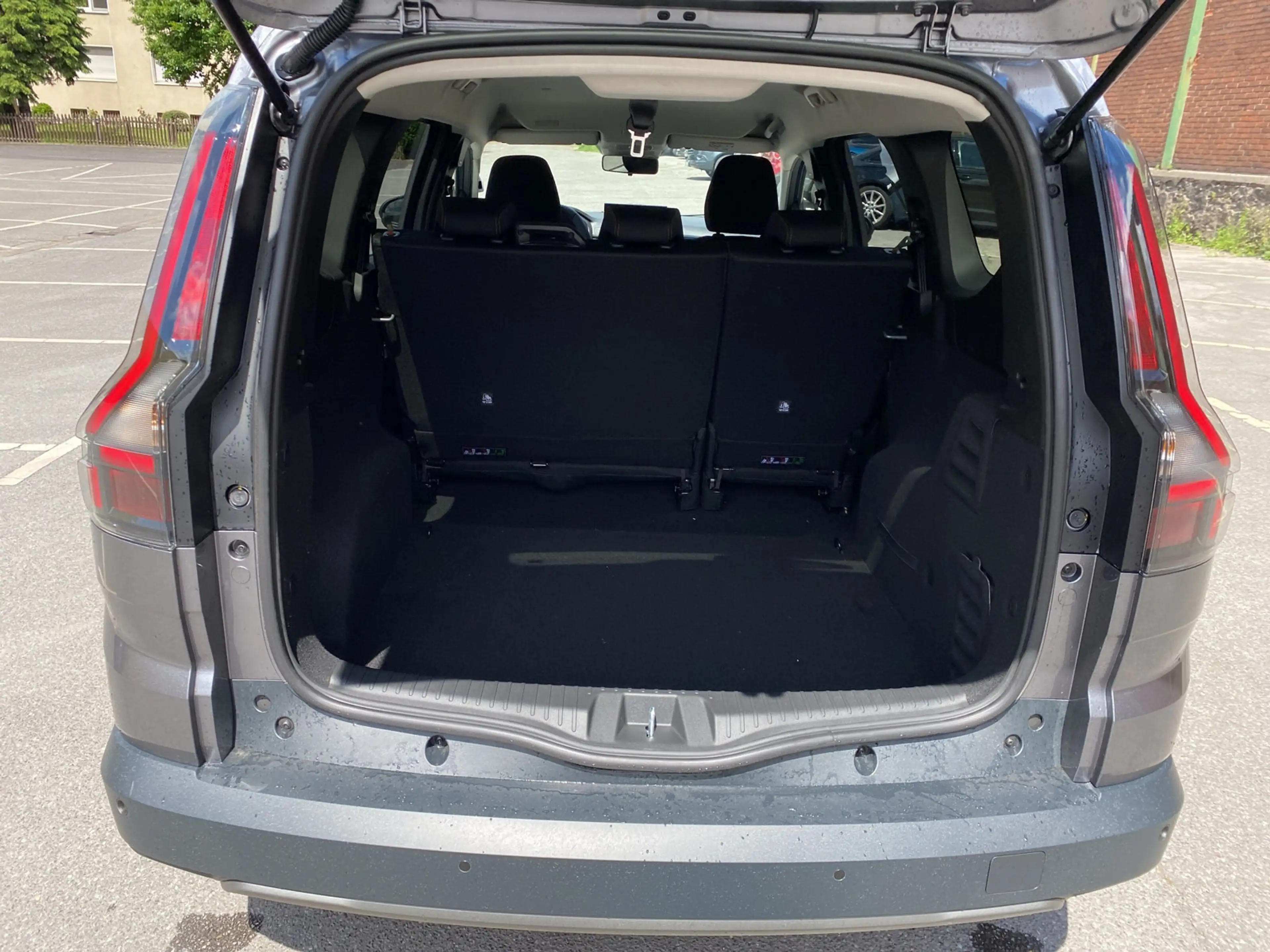 Dacia Jogger Extreme Eco-G 120 auto Sitzheizung 360° — photo 8