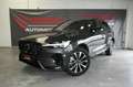 Volvo XC60 AWD Plus Dark ACC*KEY*PANO*CAM*NAV*AHK*H&K Klima Grijs - thumbnail 1