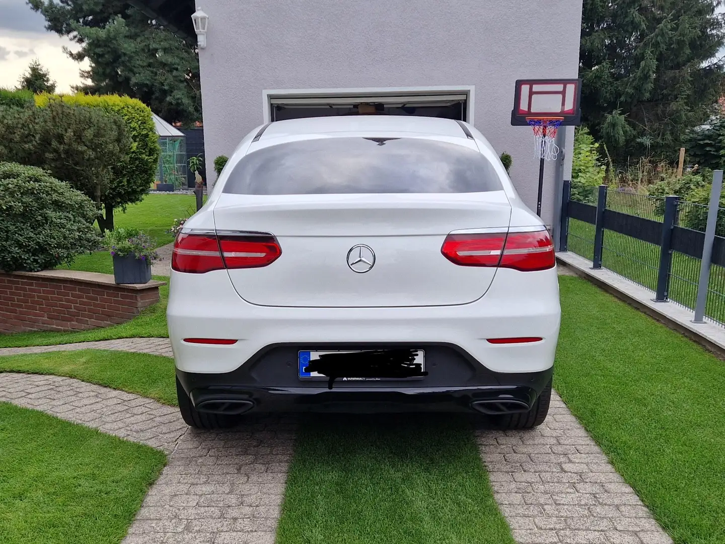 Mercedes-Benz GLC 250 GLC 250 Coupé 4MATIC Weiß - 1
