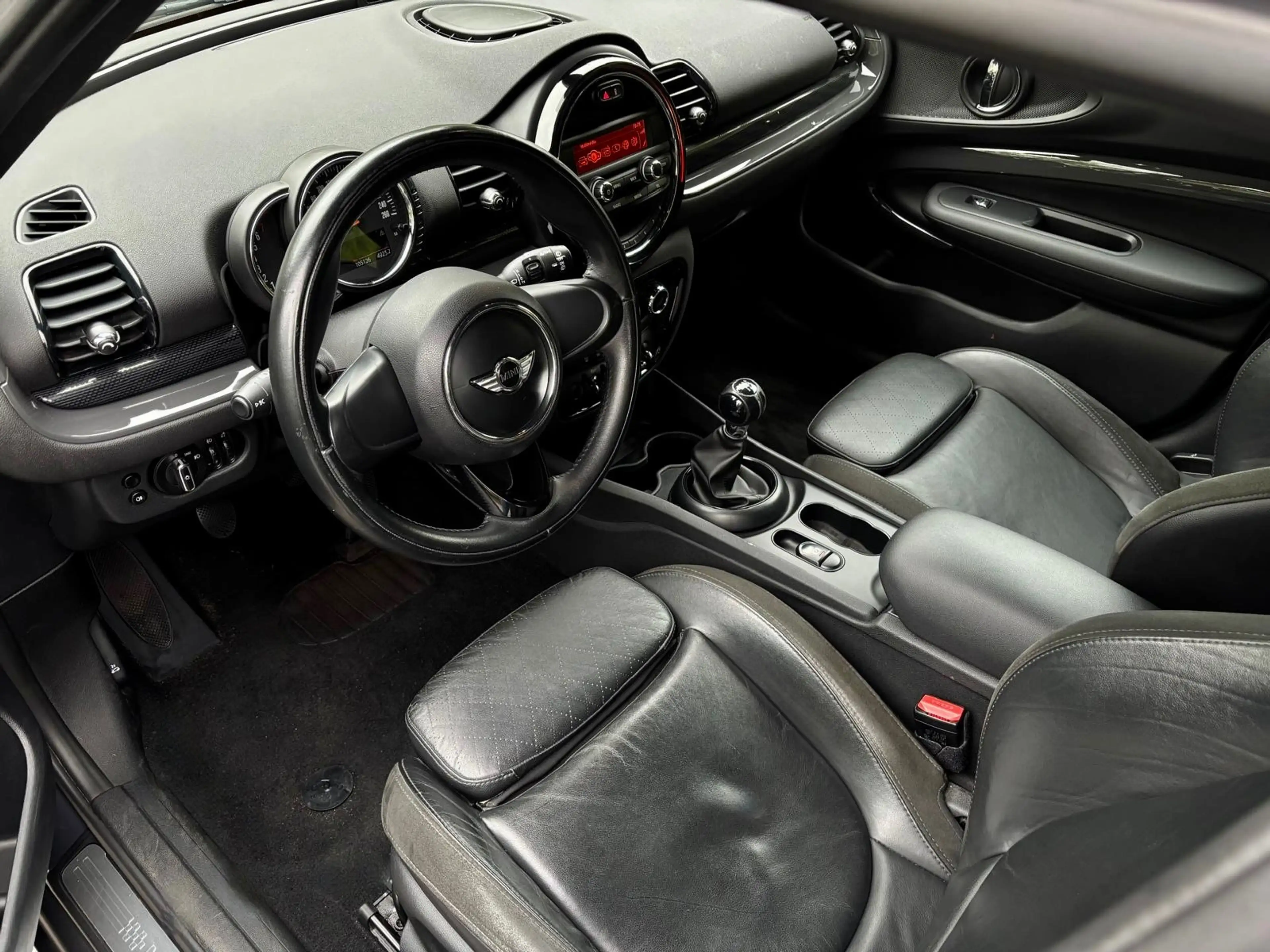 MINI Cooper S Clubman 2.0 *** TVA - Utilitaire  *** — photo 13