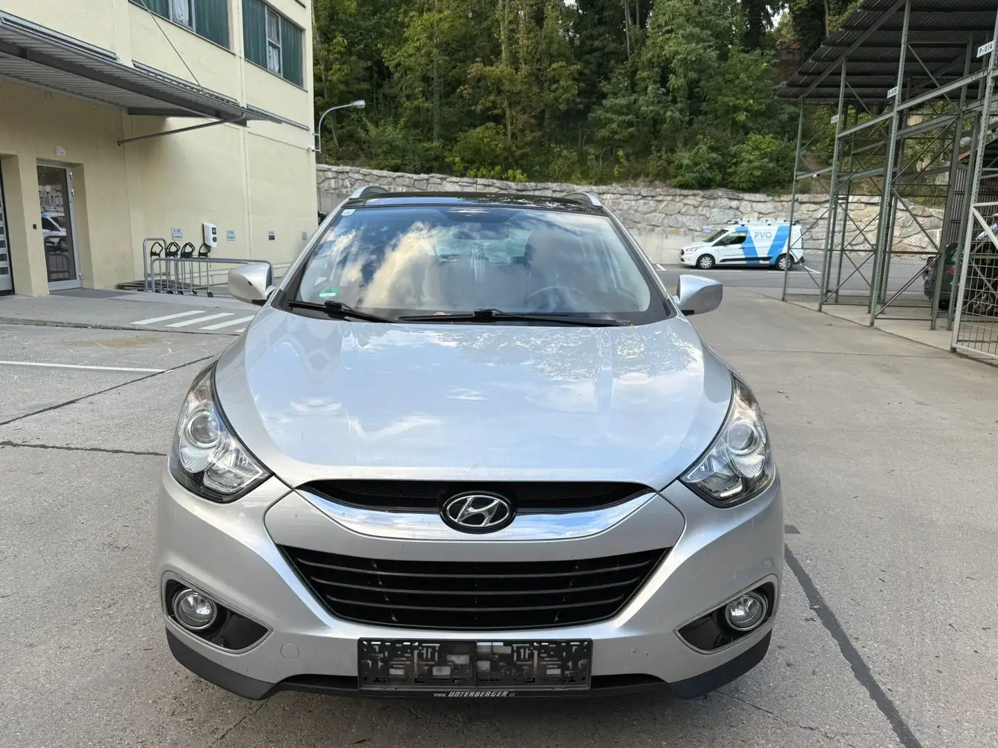 Hyundai iX35 1.7 CRDi 2WD Comfort Silber - 1