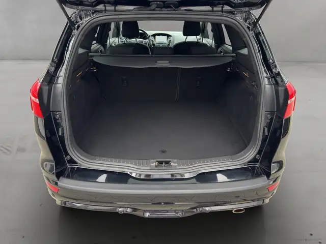 Ford Focus view 7