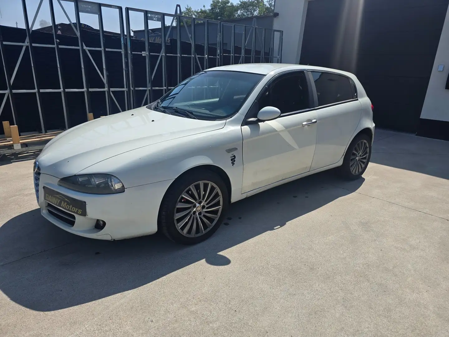 Alfa Romeo 147 147 1.9 JTD Impression***PRETE A IMMATRICULER** Alb - 1