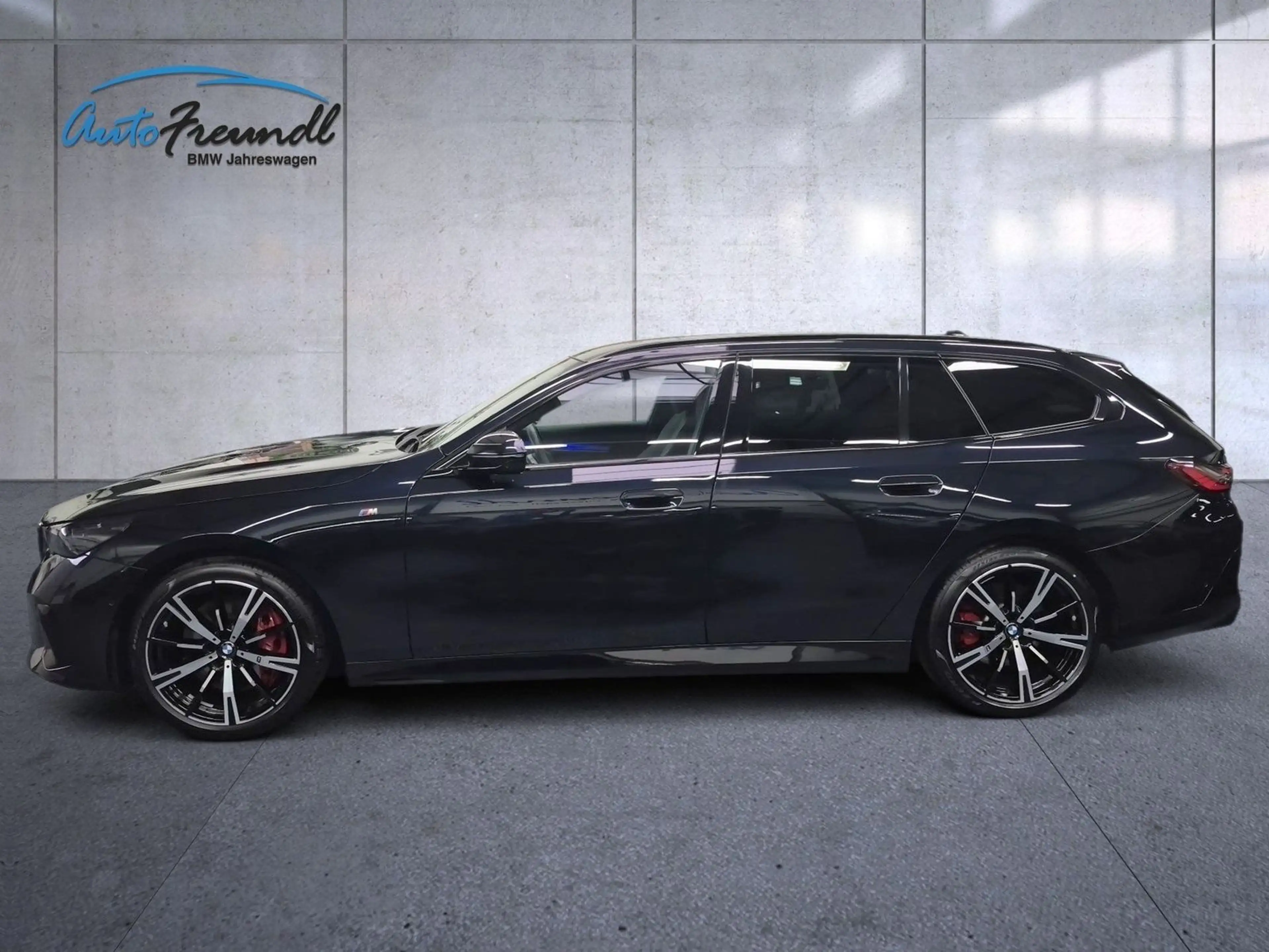BMW 540 d xDrive M Sport Pro *20 Zoll*Pano*AHK*20 Zol — photo 9