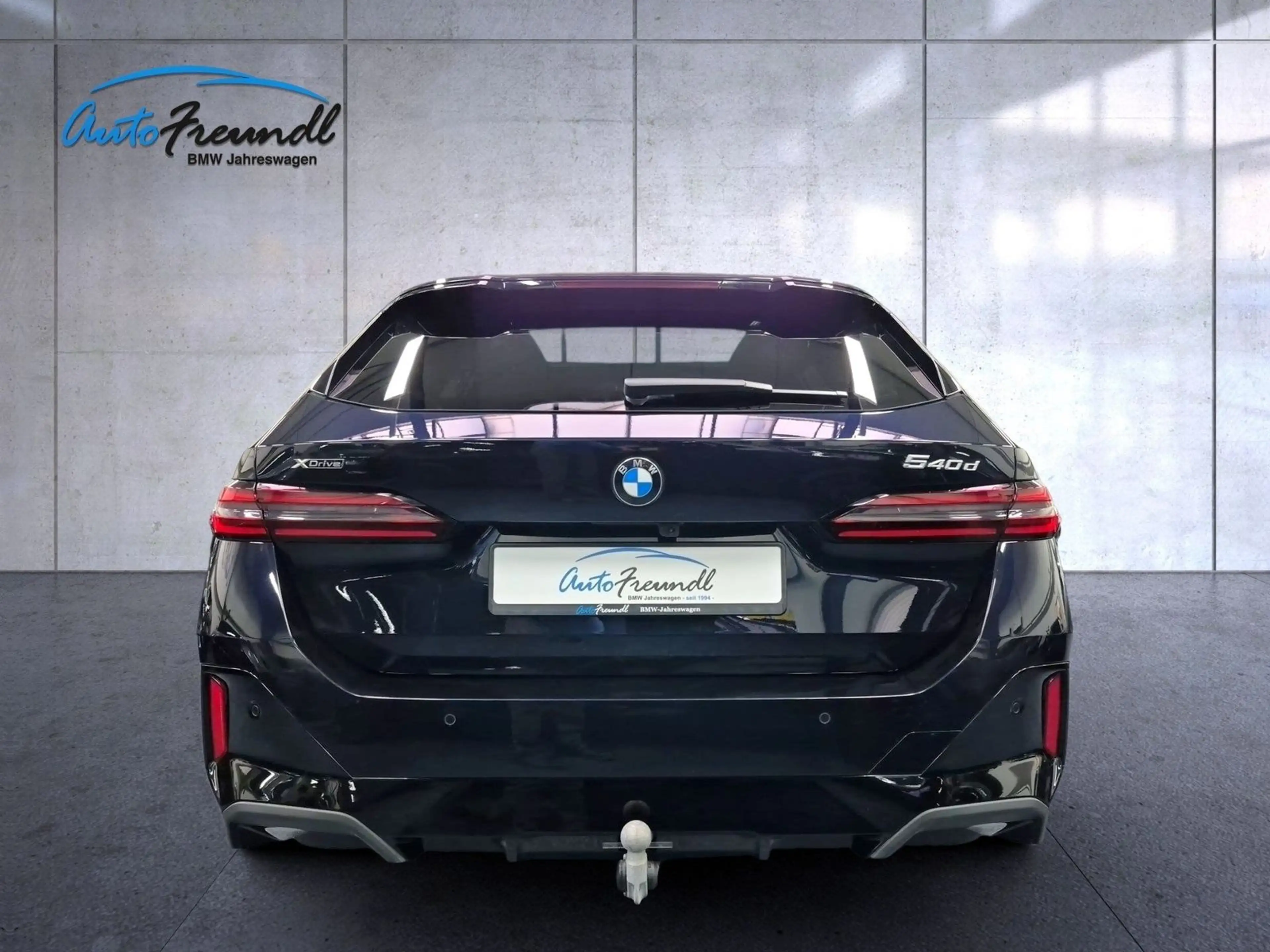 BMW 540 d xDrive M Sport Pro *20 Zoll*Pano*AHK*20 Zol — photo 7