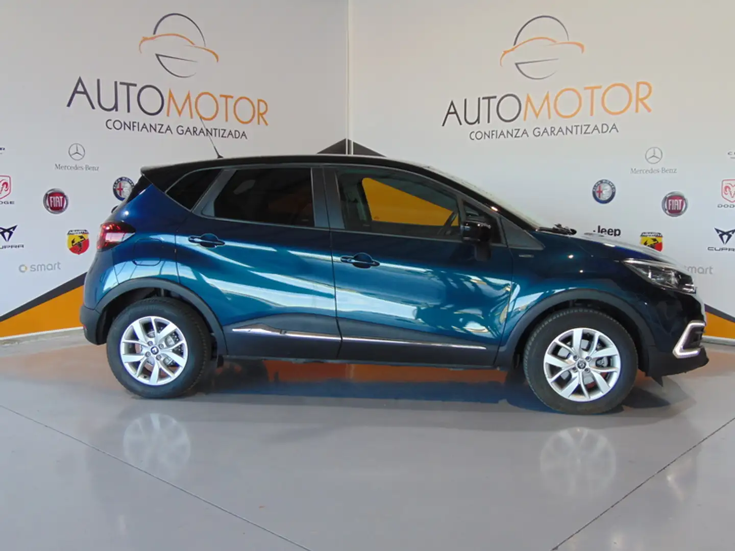 Renault Captur 1.5dCi Limited 66kW Vert - 1