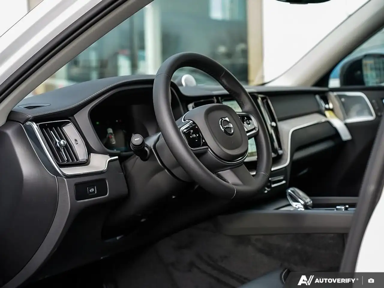 Volvo XC60 снимка Volvo XC60