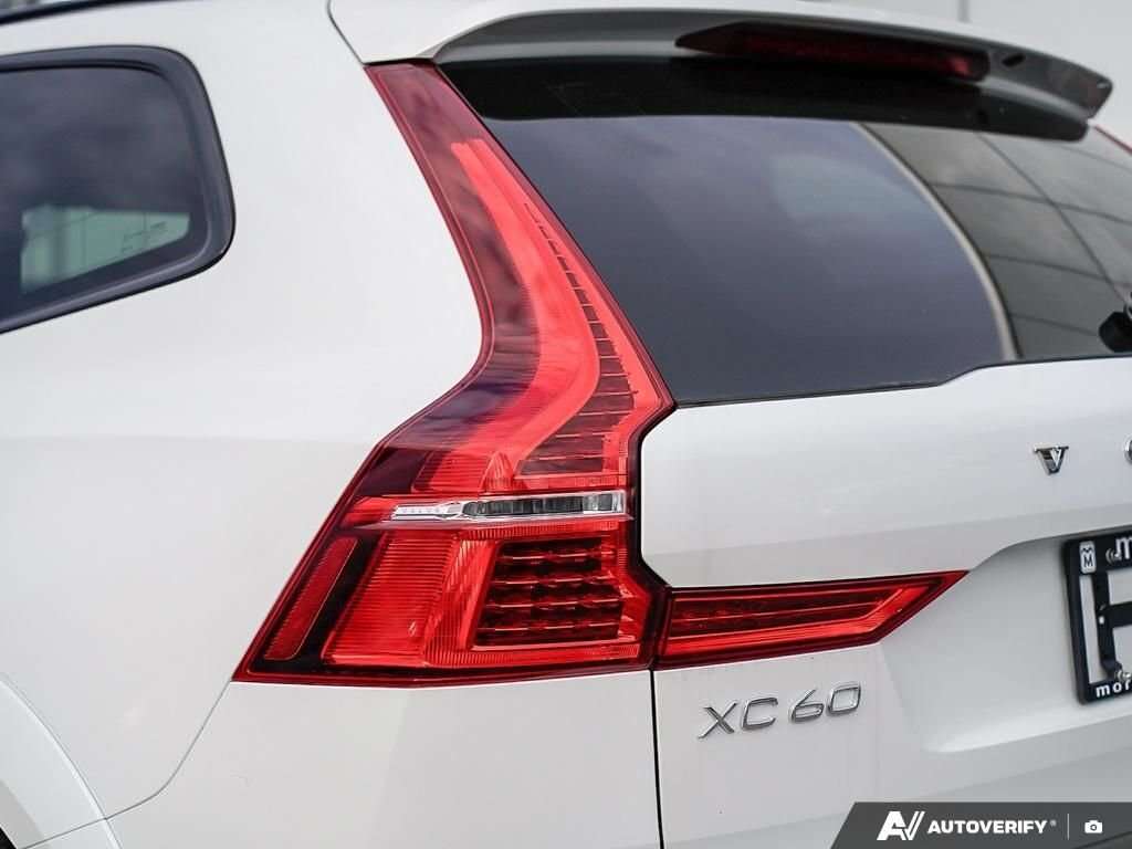 2025 Volvo XC60 Ultra DEMO Bowers & Wilkins Ultra Low Mileage thumb 10