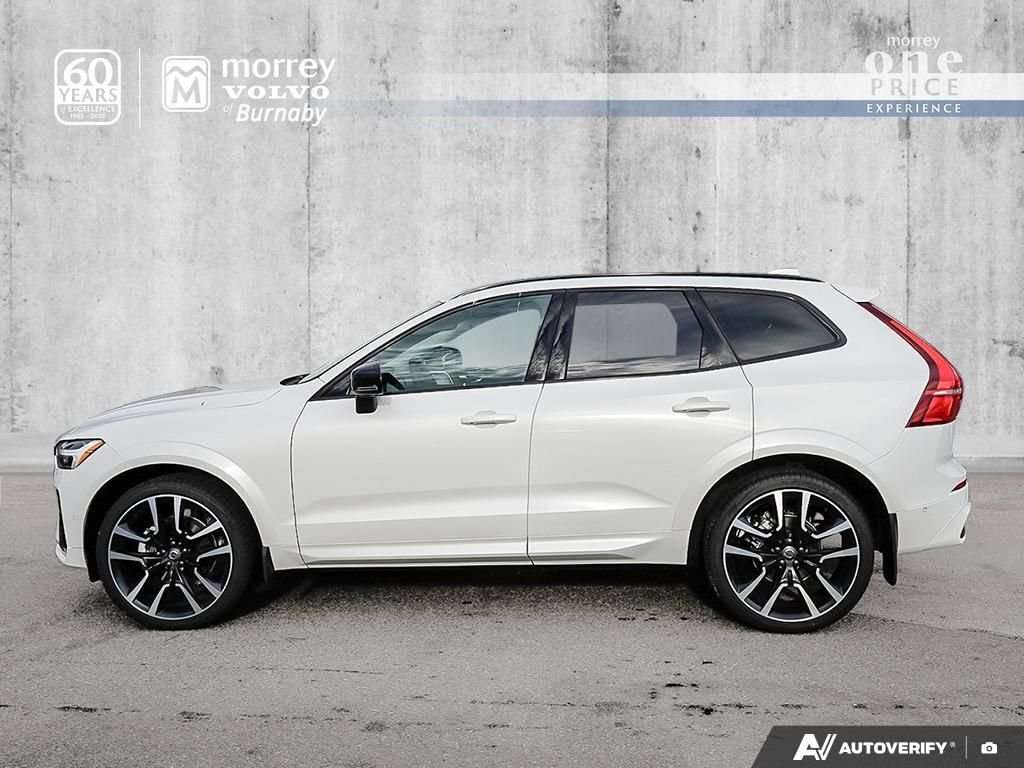 2025 Volvo XC60 Ultra DEMO Bowers & Wilkins Ultra Low Mileage alt 3