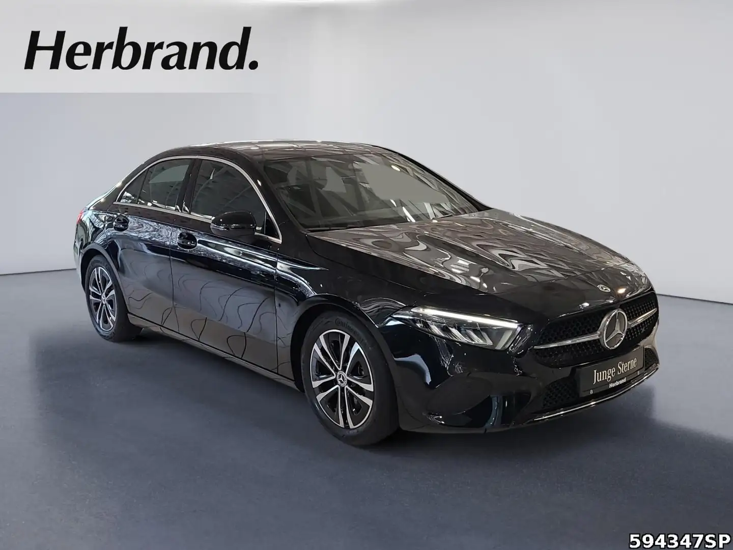 Mercedes-Benz A 180 Progressive  Pano LED Lenkradhzg. Kamera . Schwarz - 2