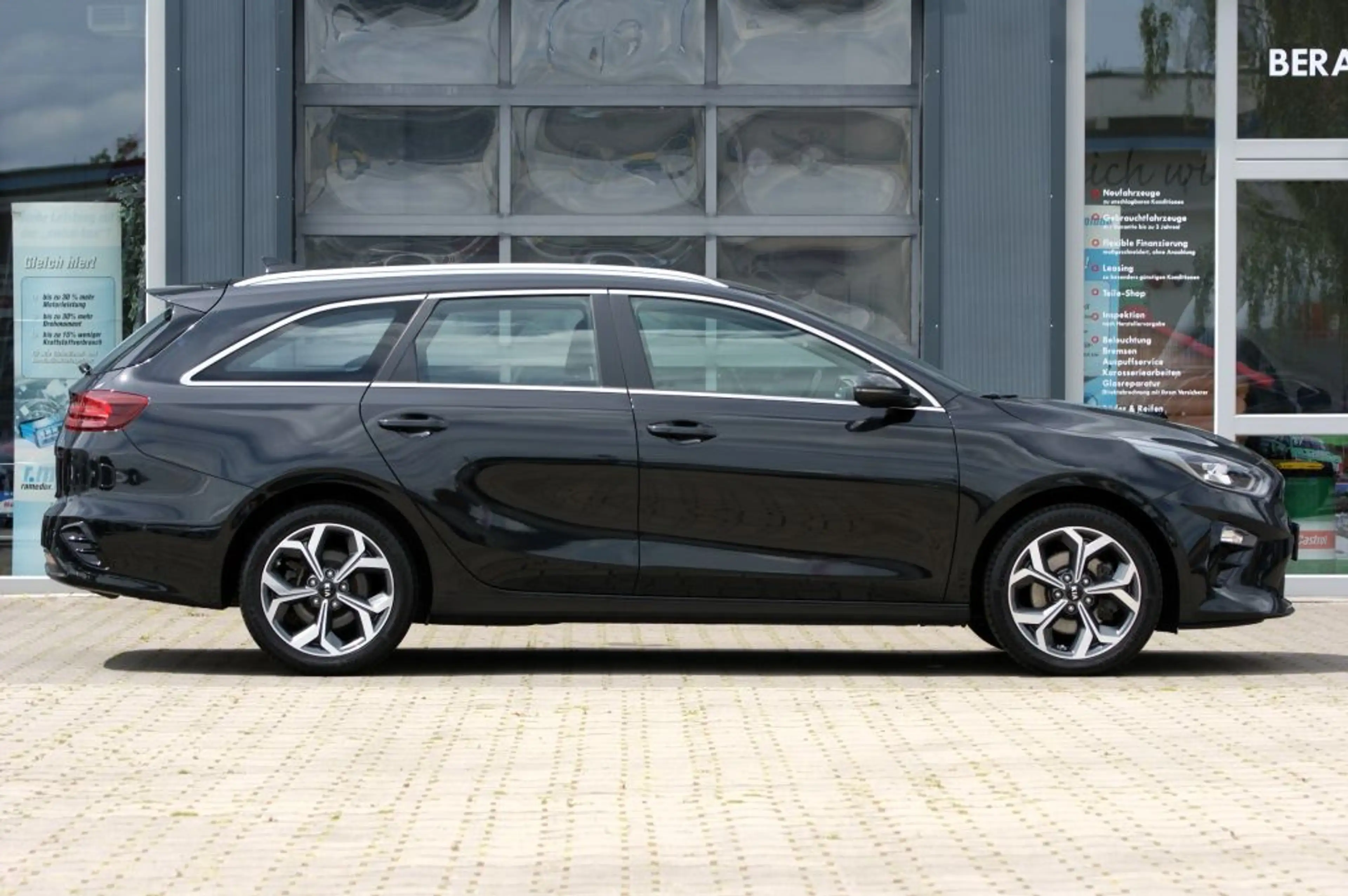 Kia Ceed / cee'd SW 1.6 CRDi DCT Spirit — photo 8