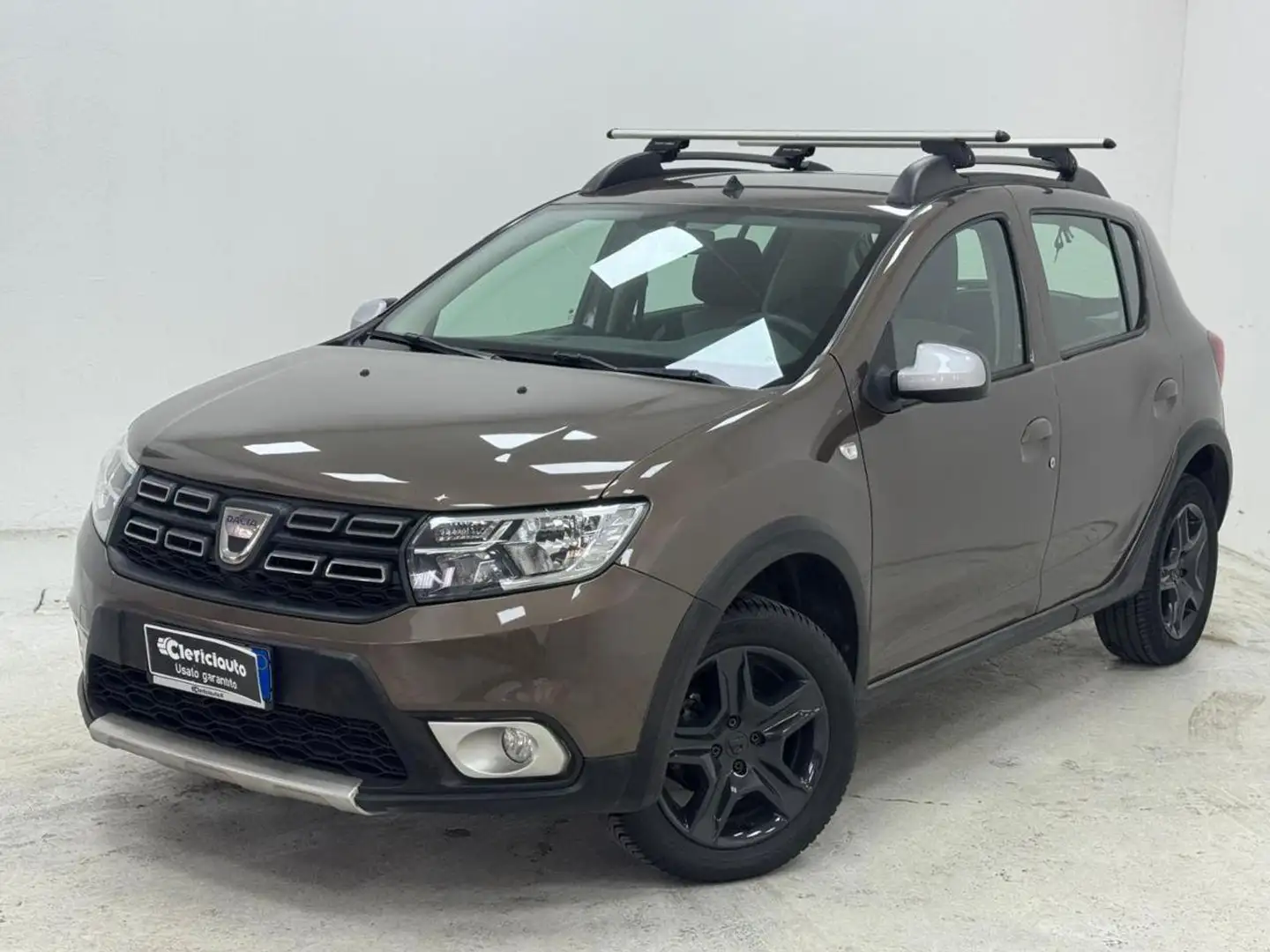 Dacia Sandero Stepway 1.0 TCe 100 CV ECO-G Comfort Bronzo - 1