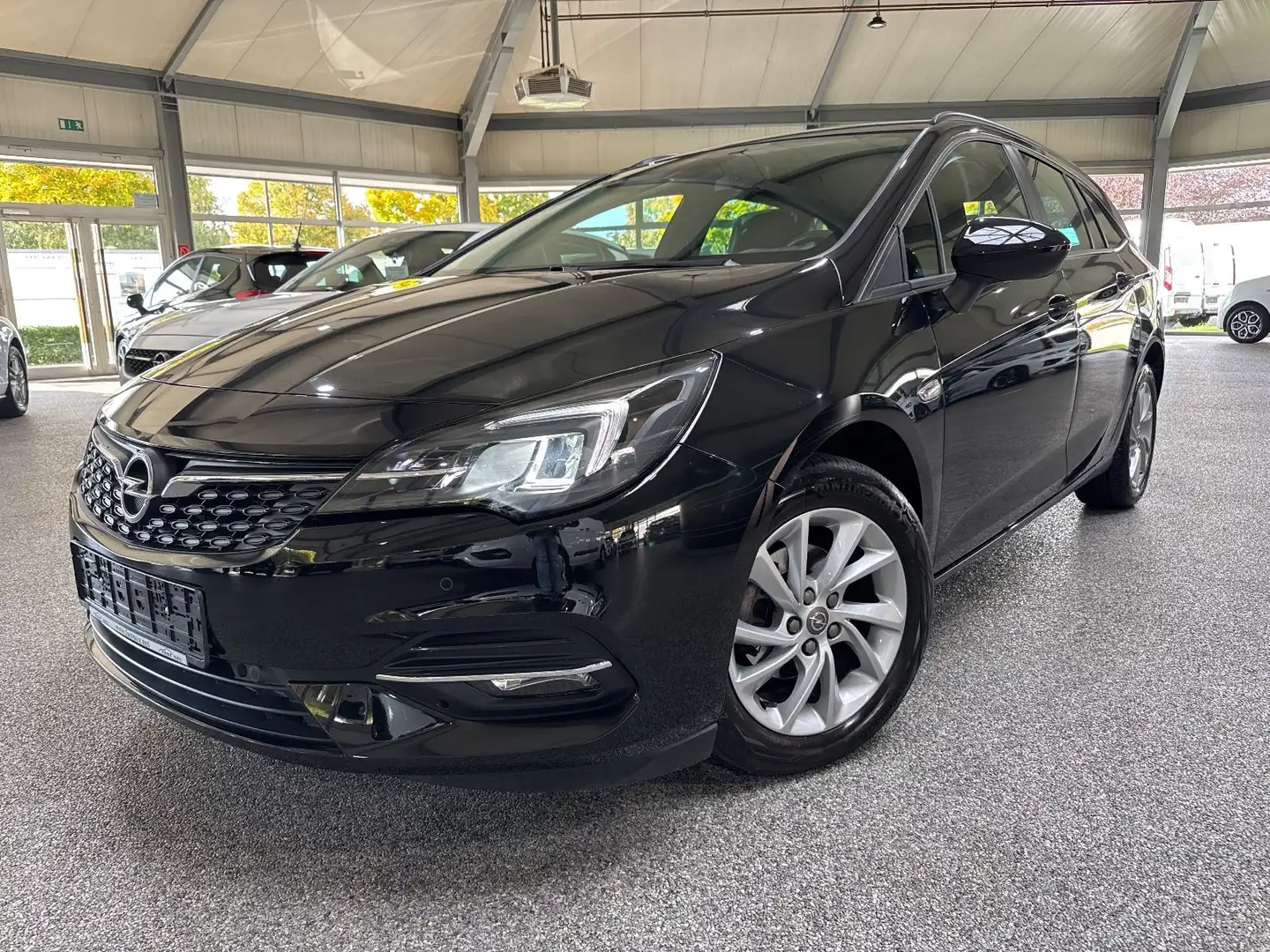 Opel Astra K ST 1.5D Business Navi LED RfK Winter Schwarz - 1
