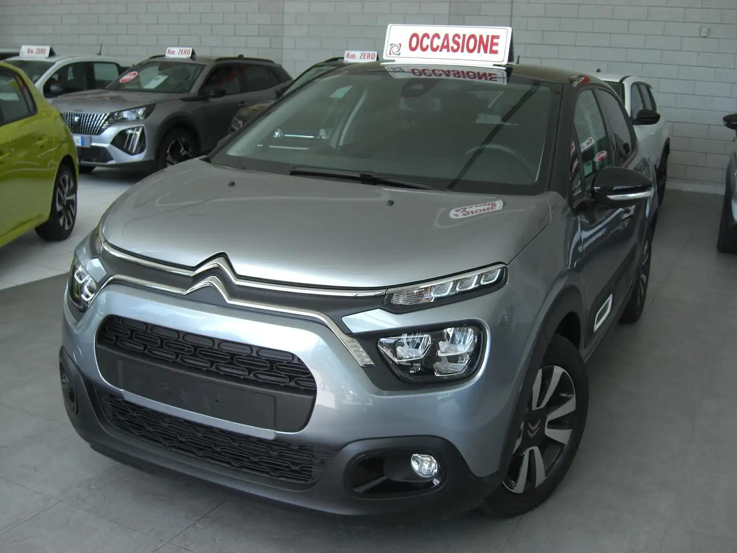 Citroen C3 PureTech 110 S&S Shine Grigio - 2