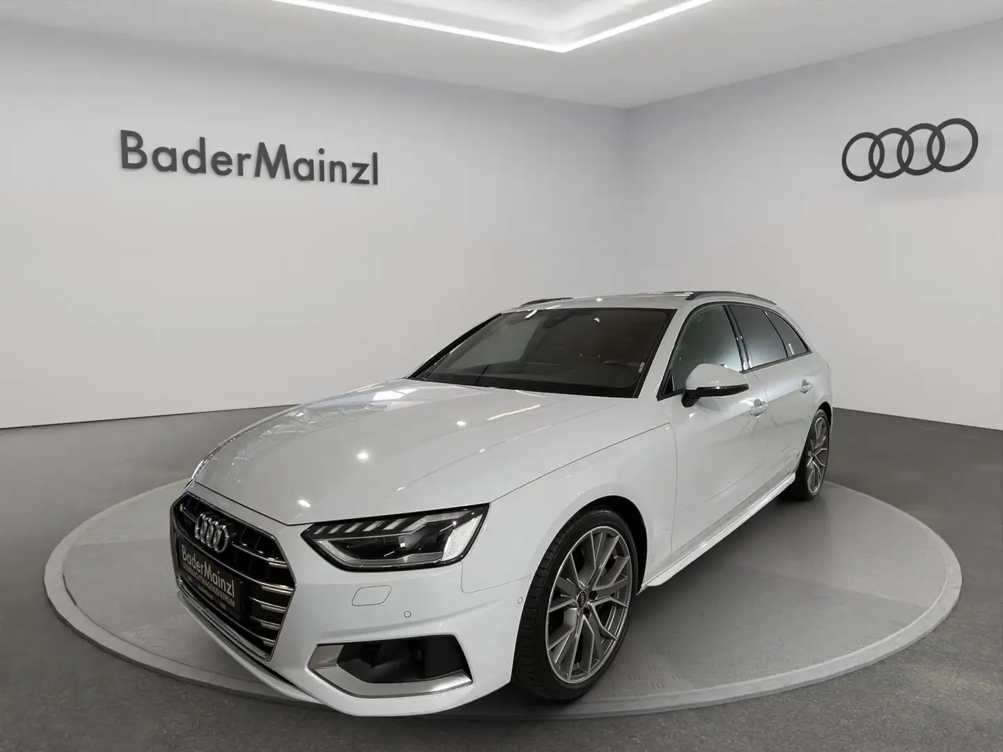 Audi A4 Advanced 50 TDI quattro 210(286) kW(PS) Weiß - 1