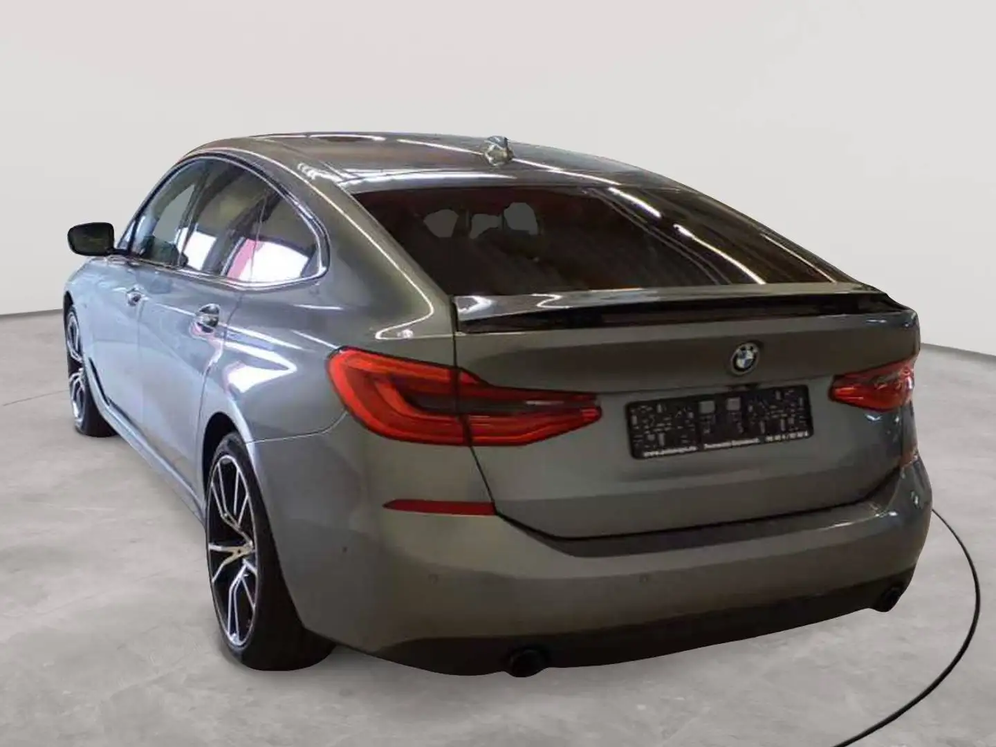 BMW 630 630d Gran Turismo Sport Line LED PANO HUD Šedá - 2