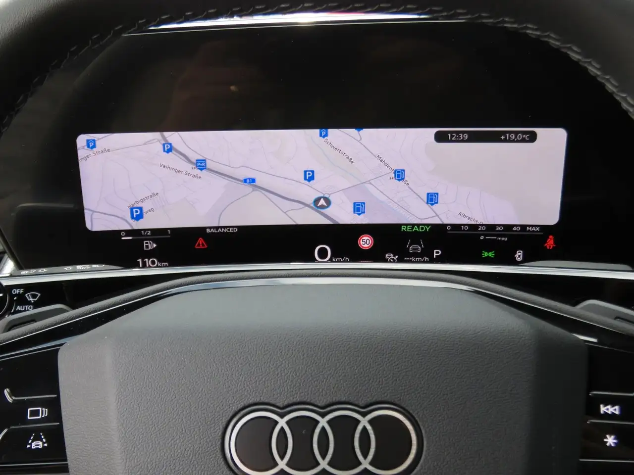 Audi Q3 SUV TFSI 110kW 2x S line LEDER PANO TECH+ 9