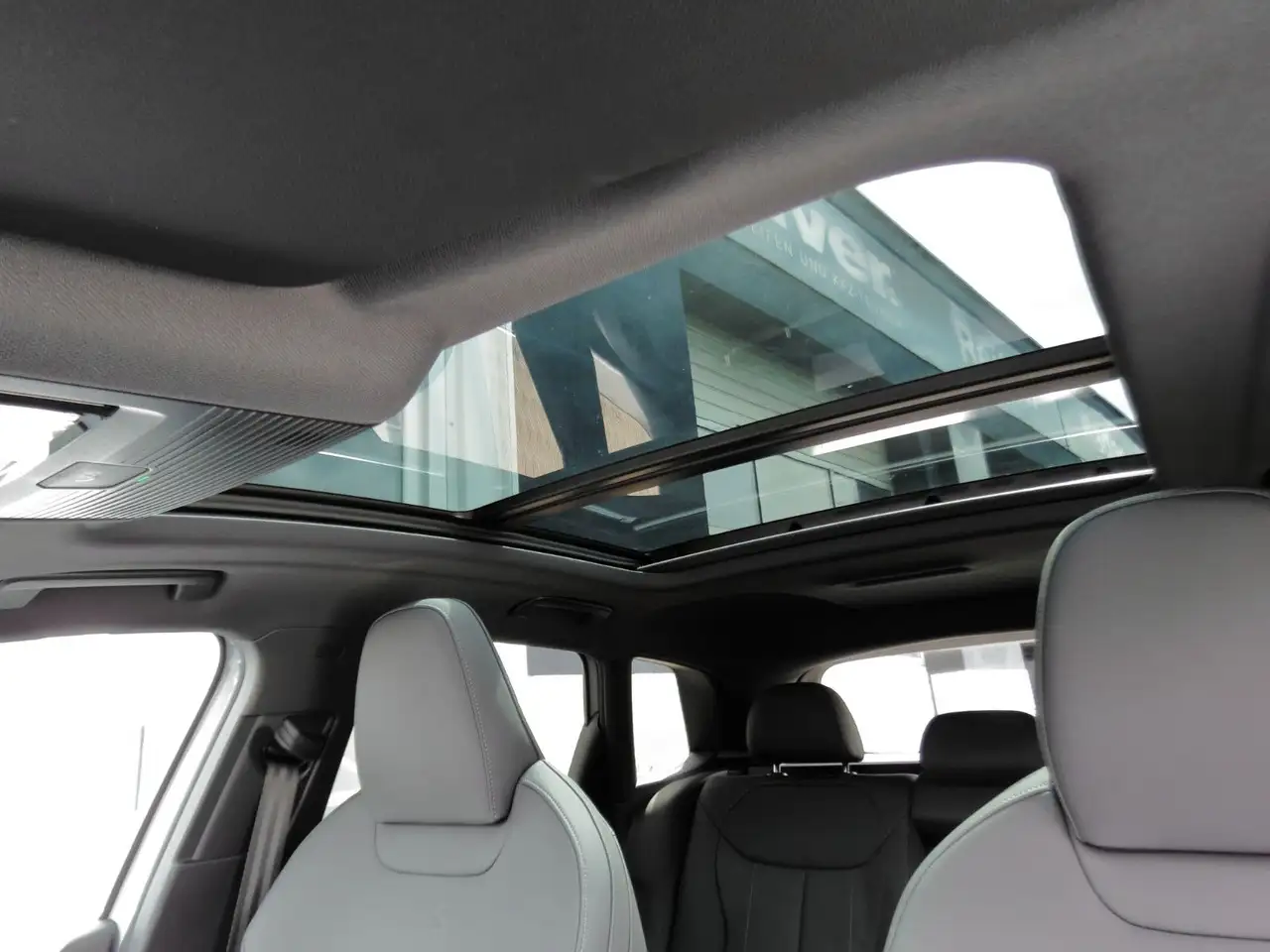 Audi Q3 SUV TFSI 110kW 2x S line LEDER PANO TECH+ 10