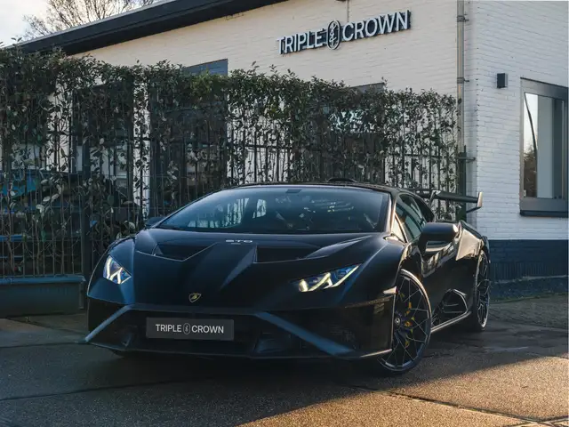 Lamborghini Huracán STO 5.2 V10 | Akrapovic Exhaust | NL Geleverd | Ee