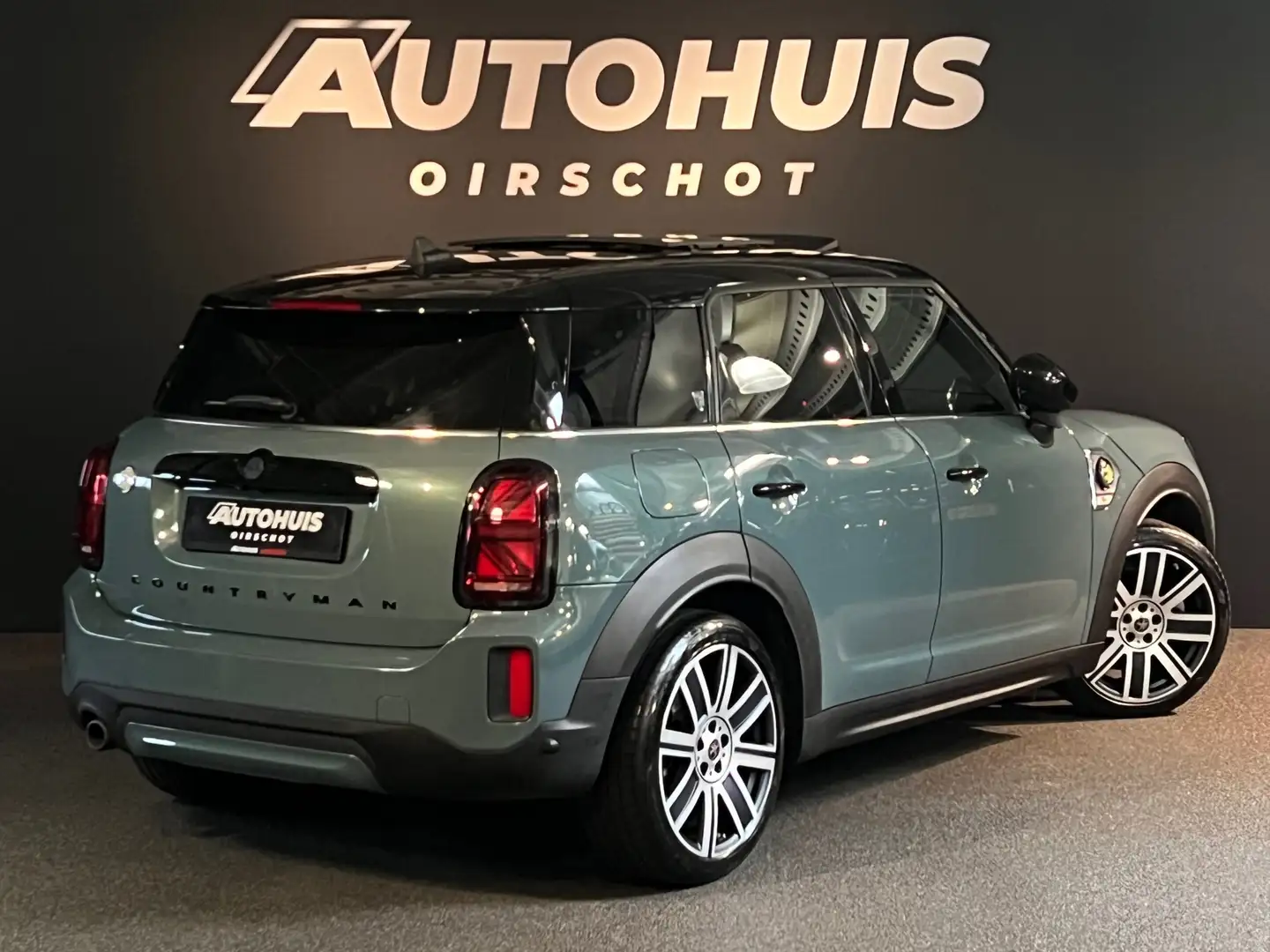 MINI Cooper SE Countryman Mini 2.0 ALL4 MINI Yours Panorama/ Leder/ Camera/ Groen - 2
