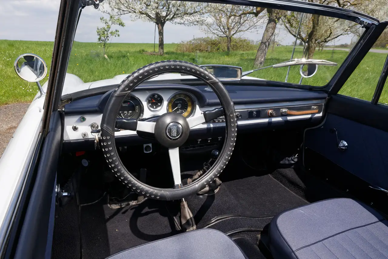Fiat Oldtimer 1200 Cabrio, foto 4
