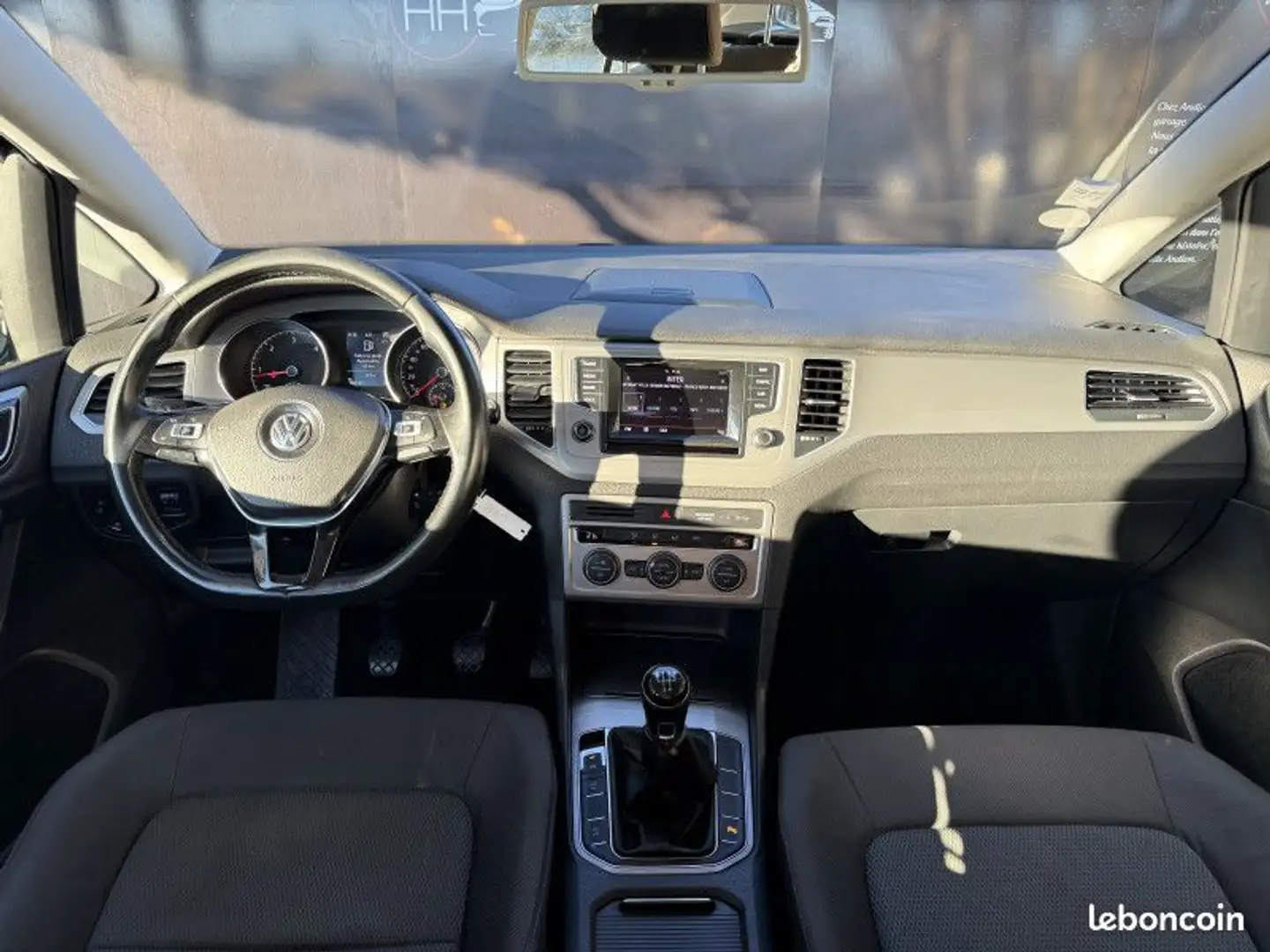 Volkswagen Golf Sportsvan 1.6 TDI 110CH BLUEMOTION TECHNOLOGY FAP LOUNGE Noir - 2