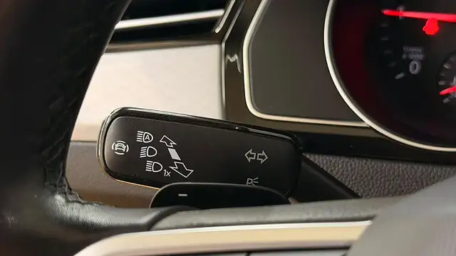 Volkswagen Passat view 18