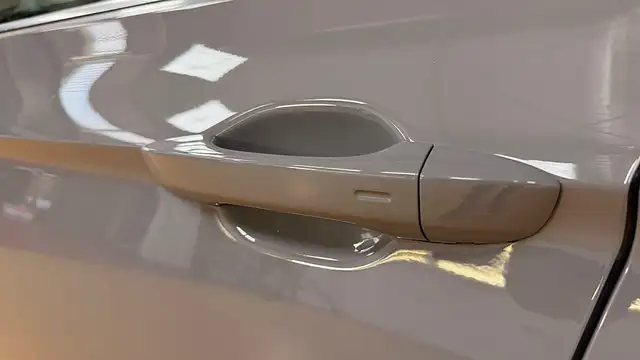 Volkswagen Passat view 7