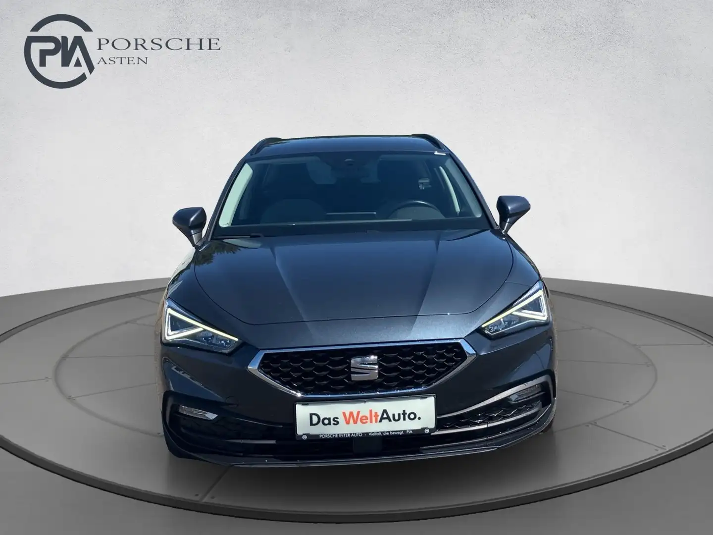 SEAT Leon Style 2.0 TDI DSG Blau - 2