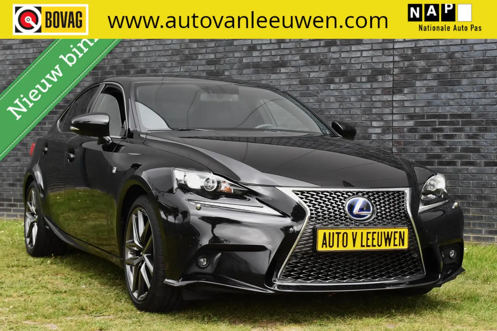 Lexus IS 300 300h F Sport 18 INCH/CAMERA/PDC/NAVI/STOELVW/ETC.! Schwarz - 1