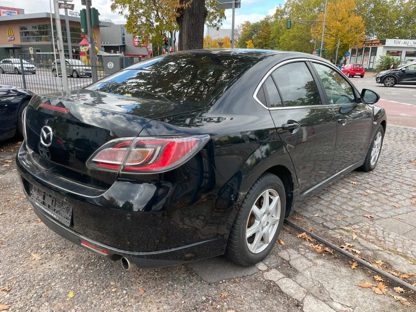 Mazda 6 LIMOUSINE 2.0 EXCLUSIVE*AUT.*GETRIEBESCHADEN* Schwarz - 2