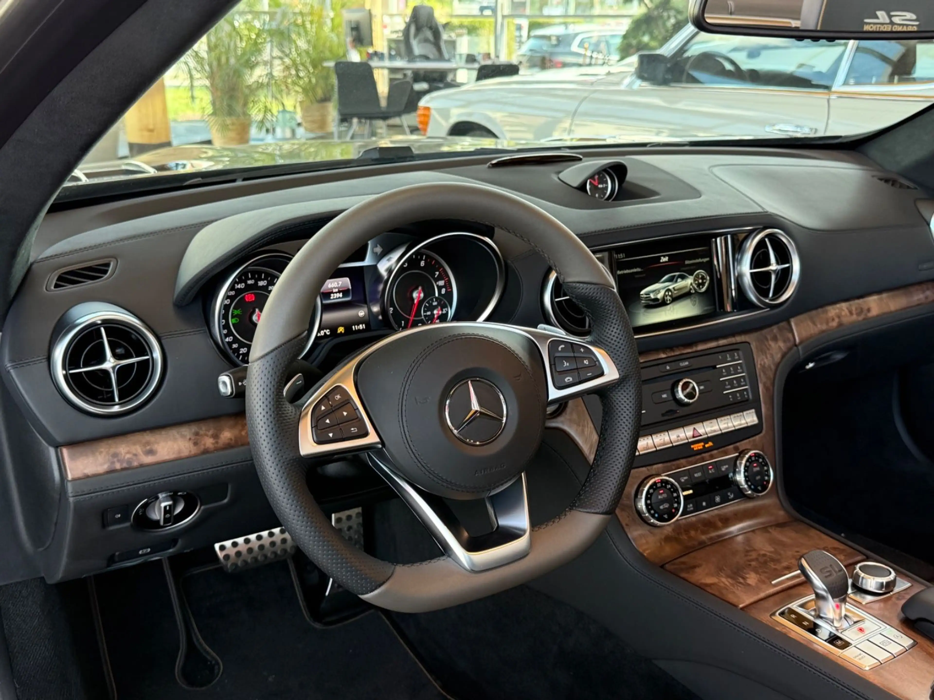 Mercedes-Benz SL 500 AMG Grand Edition Sammler Designo 2tkm — photo 14
