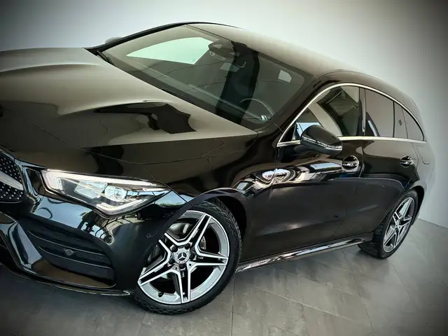 Mercedes-Benz Cla Class view 3