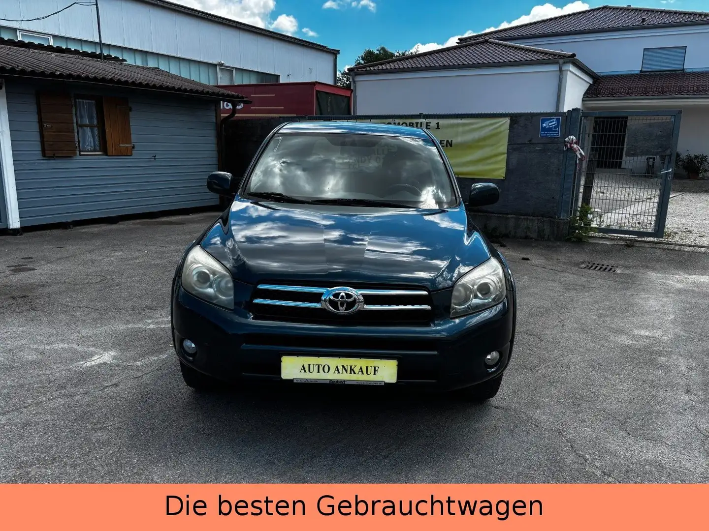 Toyota RAV 4 RAV4 Executive-4X4-TÜV-LEDER-CAMERA-TOP Vert - 2