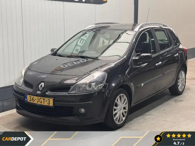 2009 Renault Clio in Black for sale